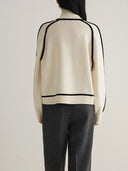 Defined Contrast Seam Turtleneck