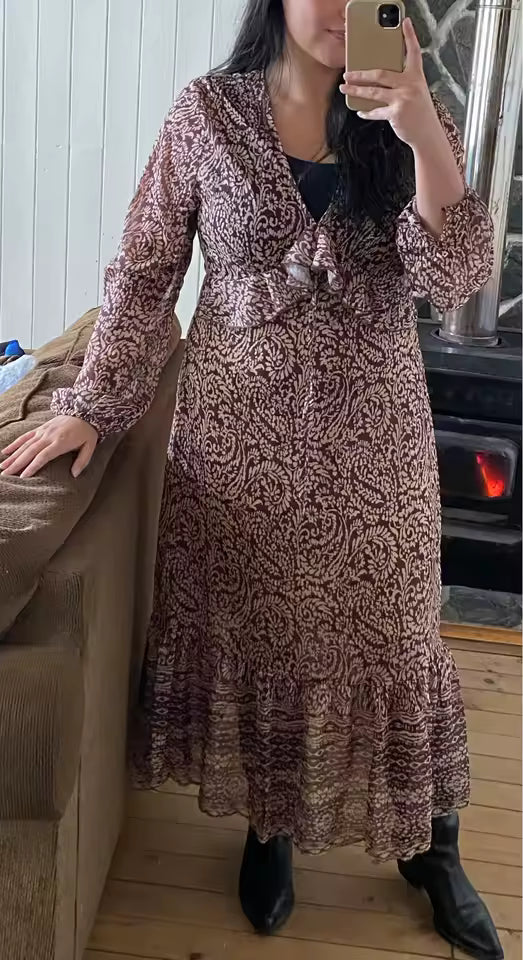 Elena B.
